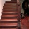 Деревянная лестница с поворотом из дуба, ЛС-016